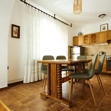 Ana Juranic 1 Apartmán *