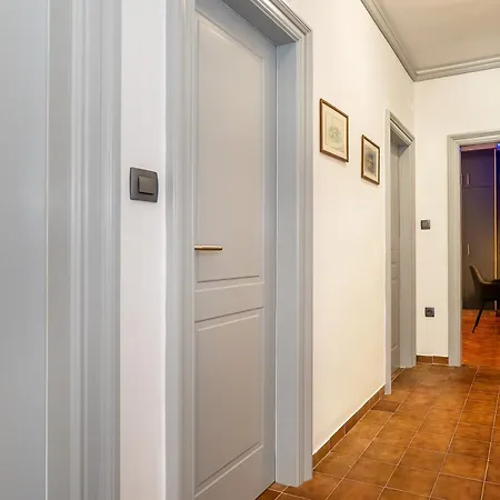 Ana Juranic 1 Apartment