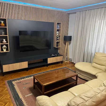 아파트 Ana Juranic 1 Jurandvor